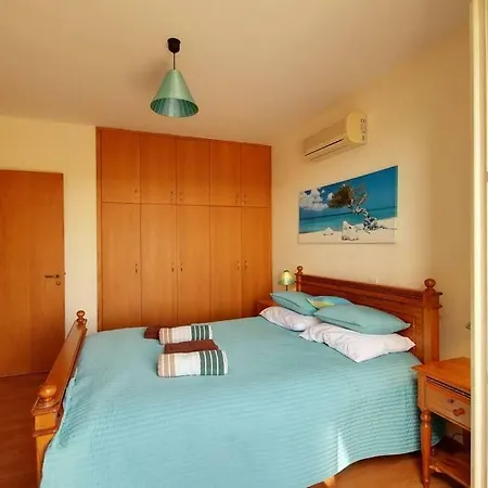 2 Bed Luxury In Aphrodite Hills!! Дом отдыха